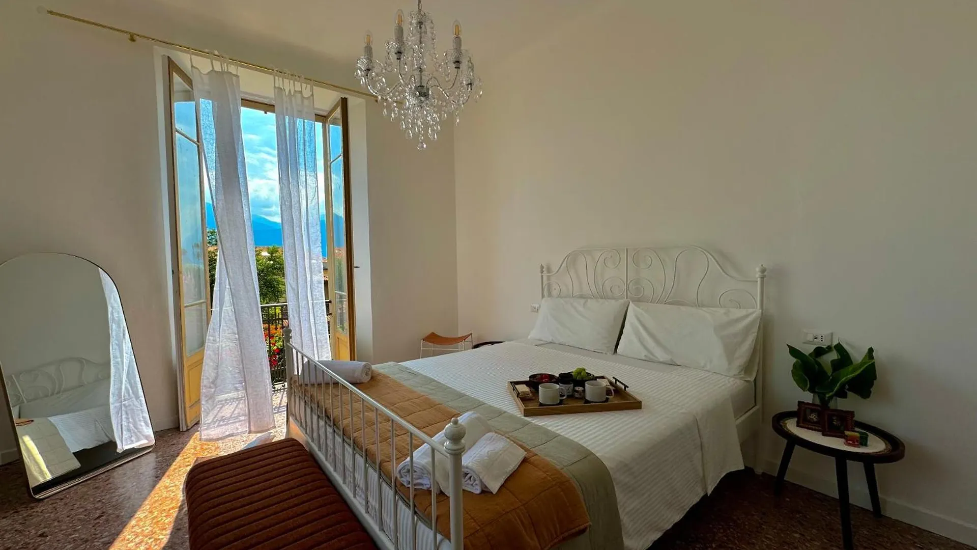 Apartman Giardino Floreale Di Menaggio Olaszország